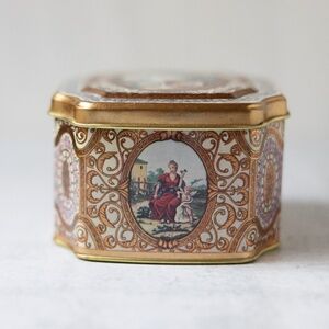 Vintage Meister Romantic Garden Scene Courting Pastoral Brazil Baroque Tin